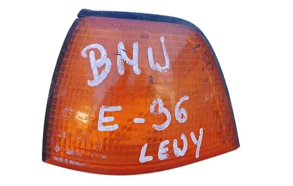 BMW 3 E36 Front indicator light 1387043 0152806 455051