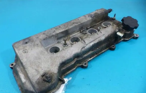 Rocker cam cover