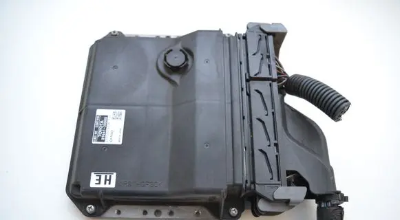 Lexus GS 300 350 430 450H Engine control unit/module 8966130D00