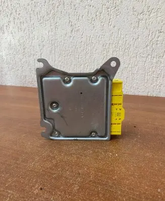 Mercedes-Benz E W238 Airbag control unit/module A2139010104 A2139007105 425