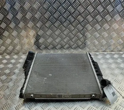 Coolant radiator
