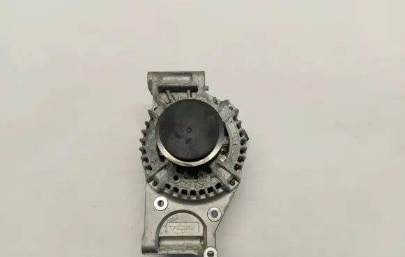 Volvo XC40 Generator/alternator 32279255