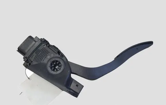 Ford Fiesta Accelerator throttle pedal 8V219F836AB