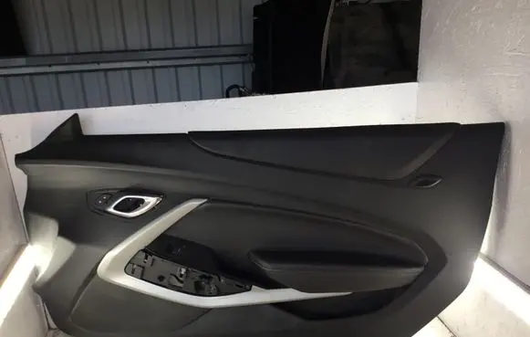 Chevrolet Camaro Front door card panel trim 84165455