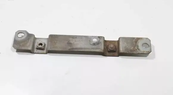 Porsche 911 996 Muffler mount bracket/holder 99611322350