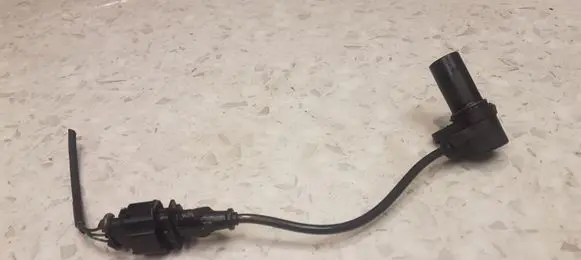 Opel Astra H Crankshaft position sensor 0281002717