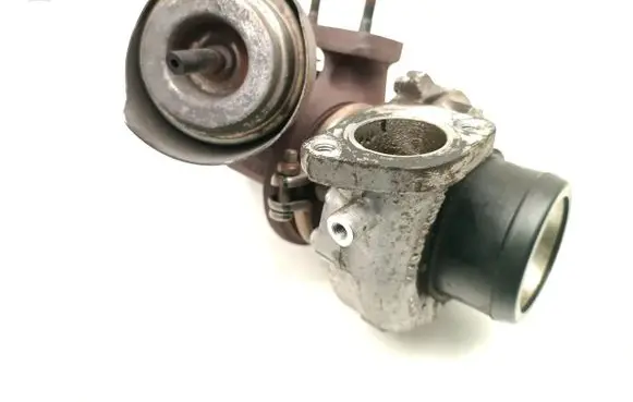 Opel Insignia A Turbo 55581460