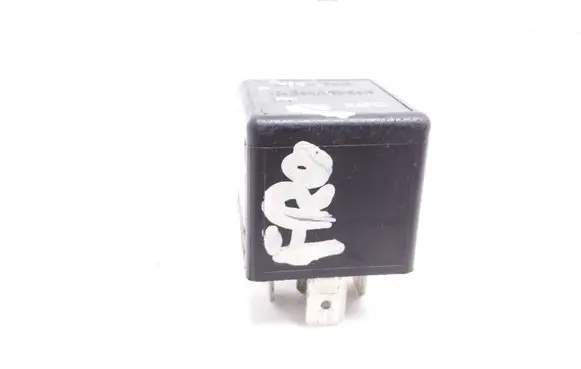Opel Frontera B Other relay V23134A1052C643