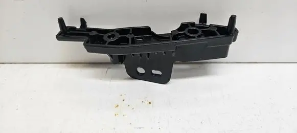 BMW X7 G07 Fender mounting bracket 51117458366