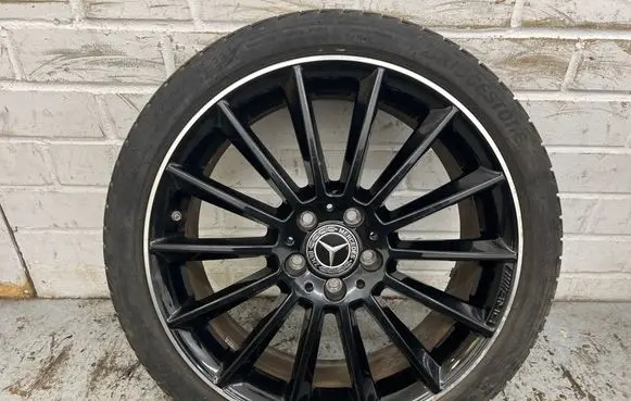 Mercedes-Benz CLA C118 X118 R19 alloy rim A1774011600