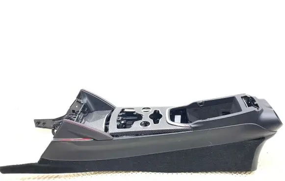 Alfa Romeo Stelvio Center console 