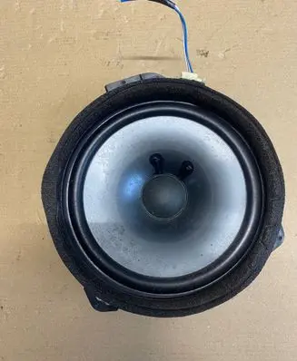 Subaru Impreza III Front door speaker 86301FG010