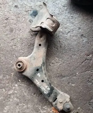 Volvo S60 Front lower control arm/wishbone 6G9N3A052BP