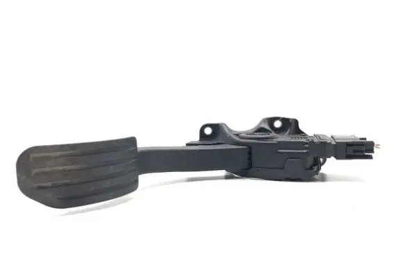 Volvo S80 Accelerator throttle pedal 6G92-9F836-BC