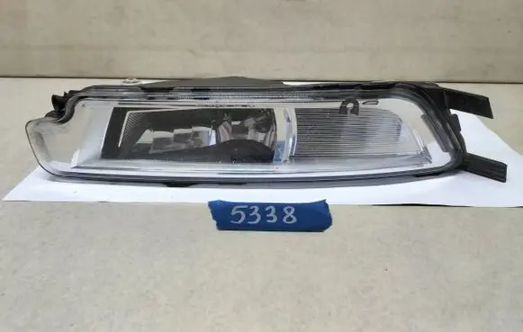 Volkswagen PASSAT B8 Front fog light 3G0941661