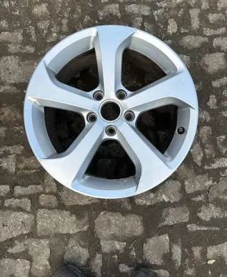 Volkswagen Golf VII R17 alloy rim 5G0601025BG
