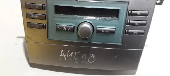 Toyota Corolla Verso AR10 Climate control unit 559000F030 55900-0F030