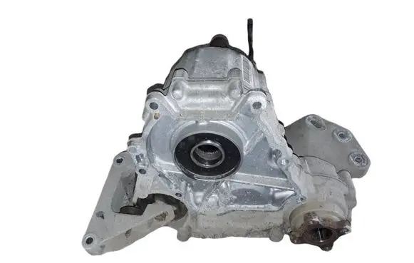 BMW X1 E84 Gearbox transfer box case 7619176