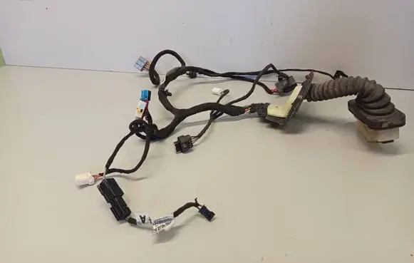 Jeep Grand Cherokee Front door wiring loom P68101228AB