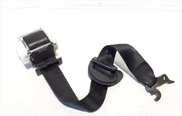 BMW 3 E90 E91 Front seatbelt 7069956