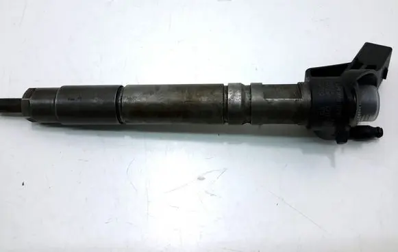 Mercedes-Benz GL X164 Fuel injector A6290700087