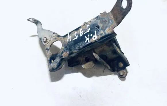 Toyota Aygo AB10 Engine mount bracket