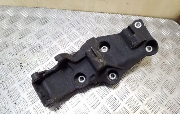 Generator/alternator bracket