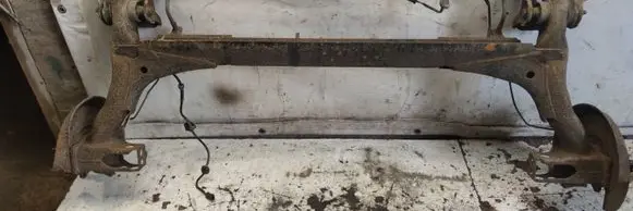 Audi A4 S4 B5 8D Rear axle beam 