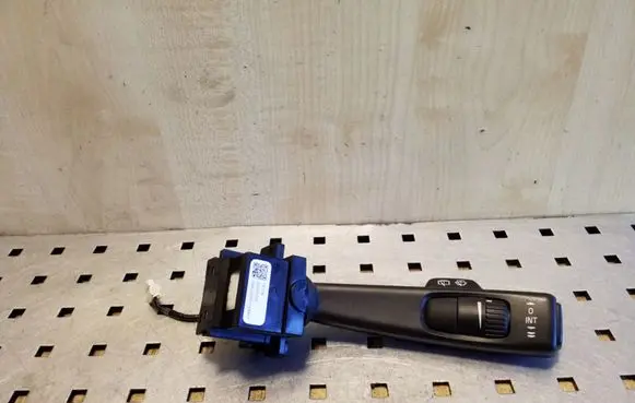 Volvo XC60 Wiper control stalk 31264168