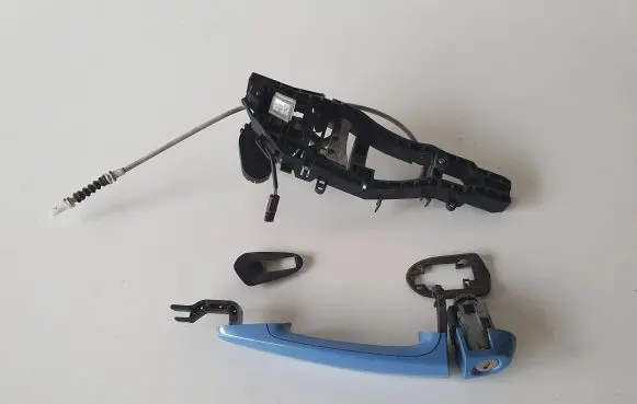 BMW M4 F82 F83 Front door exterior handle 7207562