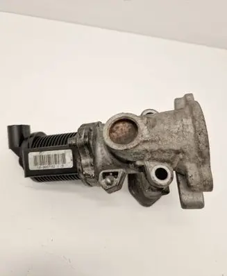 Opel Corsa D EGR valve 55201144