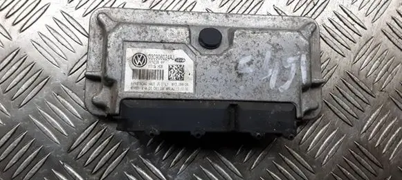 Skoda Octavia Mk2 (1Z) Engine control unit/module 03C906024AJ