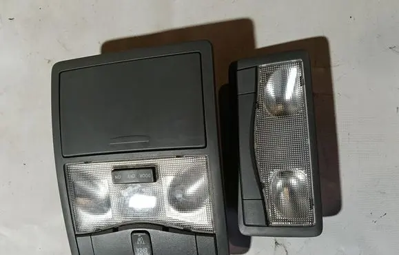 Toyota Avalon XX30 Headlining lighting console trim 852401 1108921