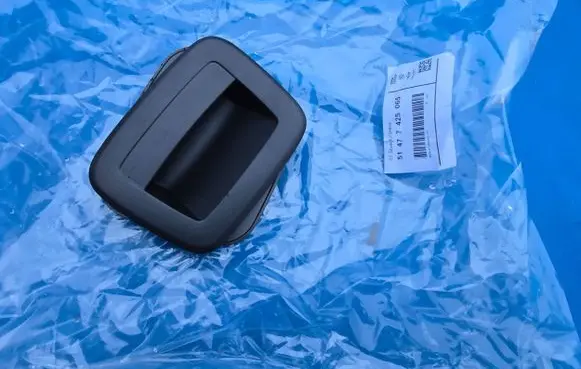 BMW 3 G20 G21 Tailgate trunk handle 7425065