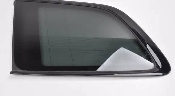 Volvo XC90 Rear side window 