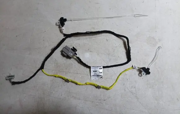Ford Fusion II Rear door wiring loom DS73-14E073
