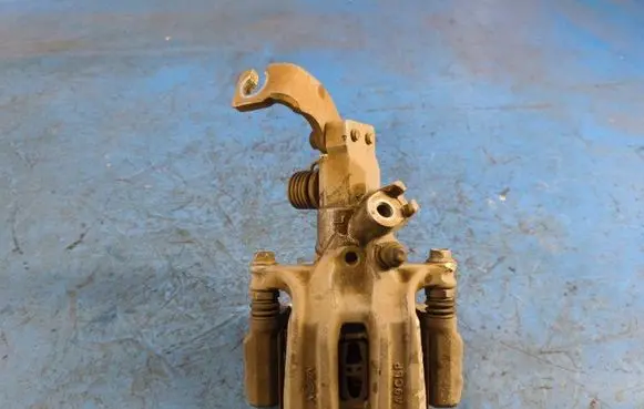Suzuki Kizashi Front brake caliper 5540257L00999