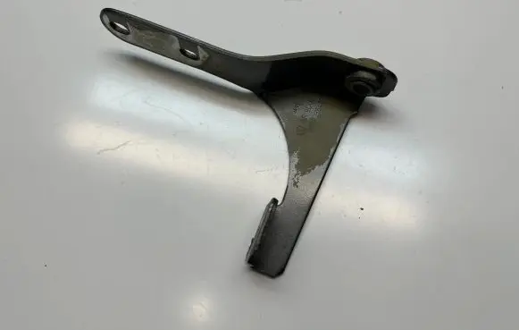 Volkswagen Amarok Tailgate hinge 2H5829642C 3415 AR9DU