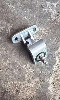 Audi A3 S3 8V Tailgate/trunk/boot hinge 8V3827299A