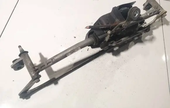 Volkswagen PASSAT B6 Front wiper linkage and motor 3397020905