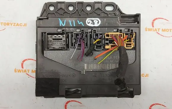 Volkswagen PASSAT CC Comfort/convenience module 3AA959433E