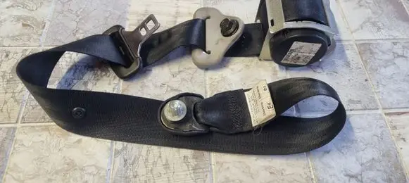 Mazda 3 I Front seatbelt 603157000 6032791 5Z27