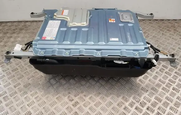 Subaru Forester SK Hybrid / electric car battery 82002FL002 CD0033138
