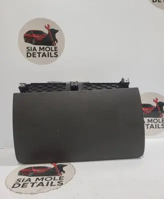Audi Q7 4L Glove box 4L1857035E