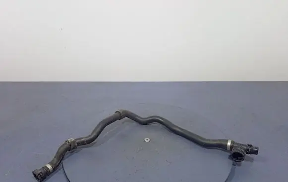 BMW M4 F82 F83 Engine coolant pipe/hose 8096444