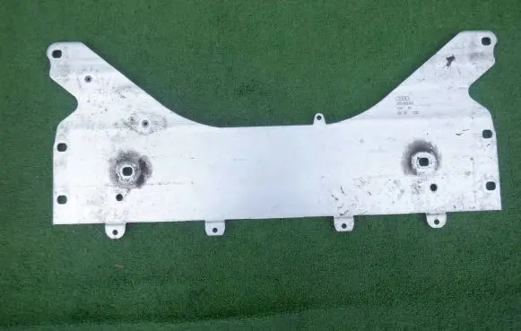 Audi A6 S6 C8 4K Tow hook cap/cover 4K0803341 32919