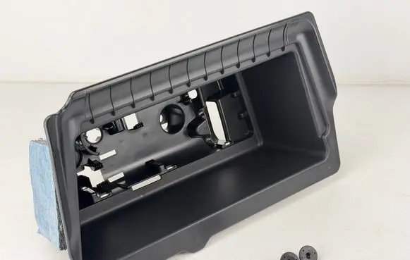 BMW i4 Glove box in trunk 7951241 24225110 5147