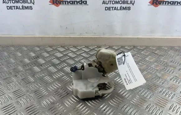 Suzuki Grand Vitara II Rear door lock 8055265J00