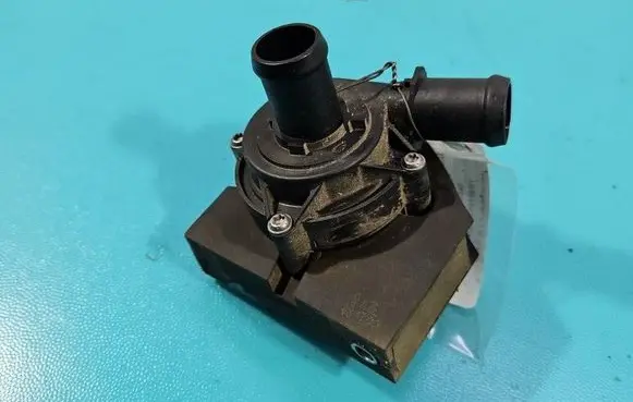 Skoda Scala Electric auxiliary coolant/water pump 5Q0965567 IMPRK1539333