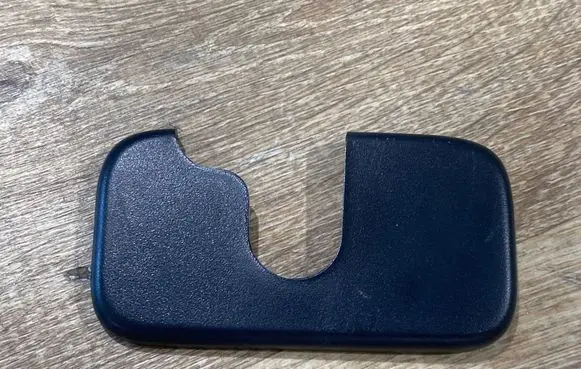 Sun visor clip/hook/bracket